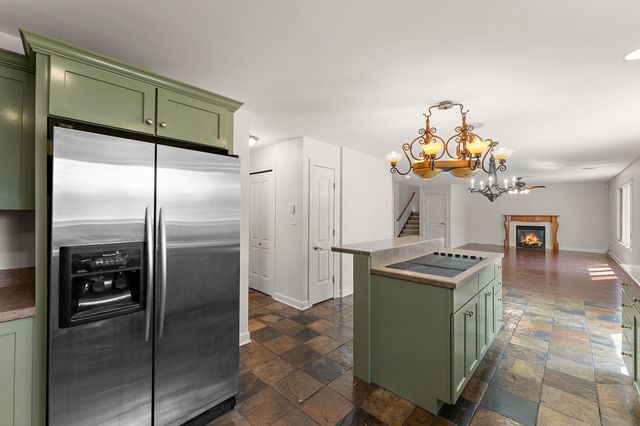 5371 72nd Avenue, Schererville, IN 46375