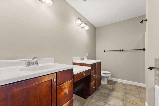 5371 72nd Avenue, Schererville, IN 46375
