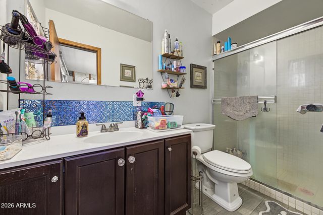 5822 W MORTEN Avenue, Glendale, AZ 85301