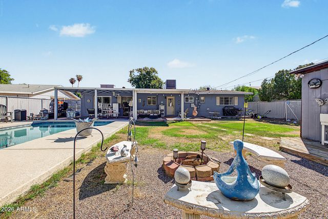 5822 W MORTEN Avenue, Glendale, AZ 85301