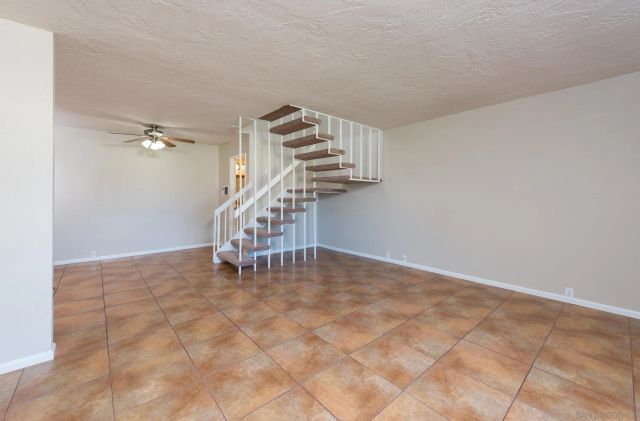 9533 Caminito Toga, San Diego, CA 92126