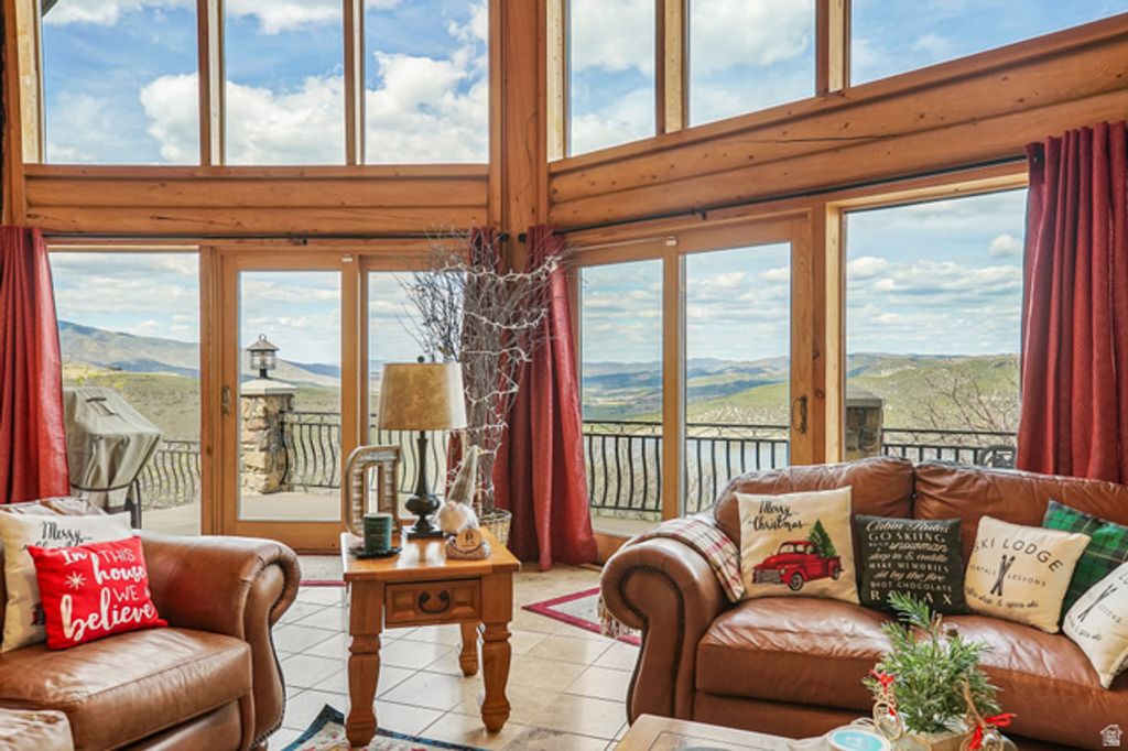 Image 15 of property listing at 155 E VALLEY VW, Coalville, UT 84017