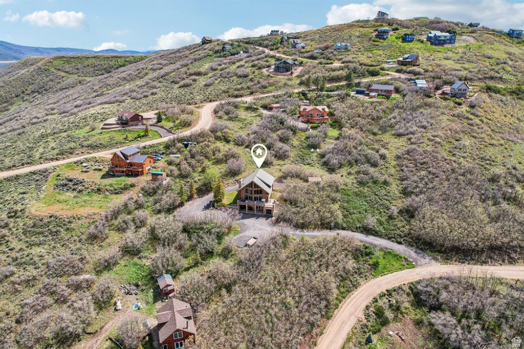 Image 3 of property listing at 155 E VALLEY VW, Coalville, UT 84017