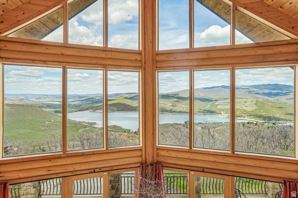 Image 25 of property listing at 155 E VALLEY VW, Coalville, UT 84017