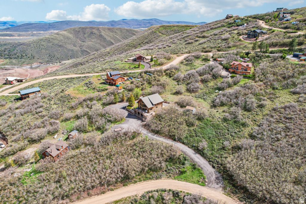Image 49 of property listing at 155 E VALLEY VW, Coalville, UT 84017