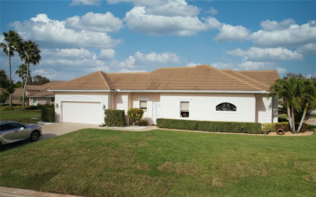 8075 Kiawah Trace, Port St. Lucie, Port St Lucie, FL 34986