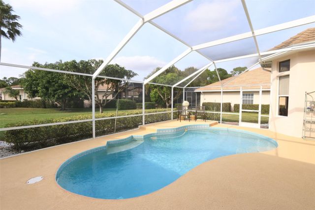 8075 Kiawah Trace, Port St. Lucie, Port St Lucie, FL 34986