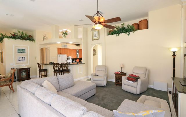 8075 Kiawah Trace, Port St. Lucie, Port St Lucie, FL 34986