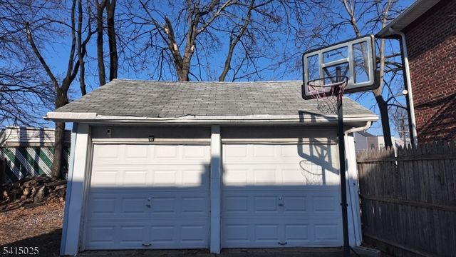 249 Weequahic Ave, Newark City, NJ 07112