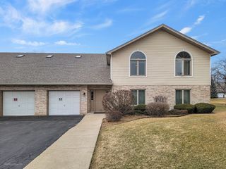 2651 Crescenzo Drive 3, Joliet, IL 60436