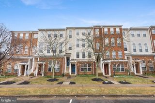 5095 ANCHORSTONE DR #5095, Woodbridge, VA 22192