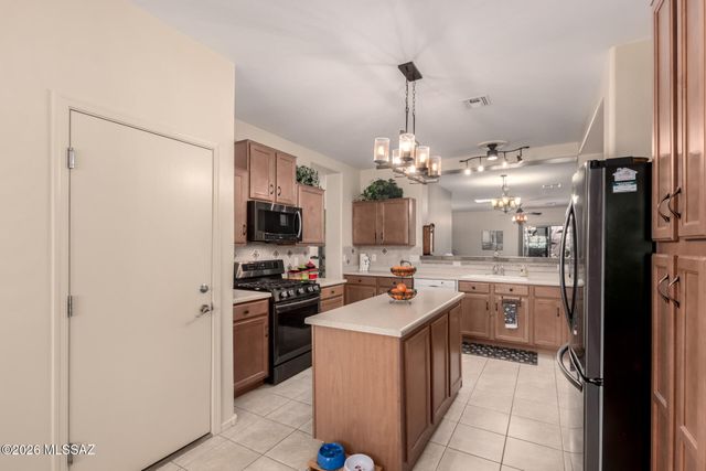 1353 W Via Cerro Colorado, Sahuarita, AZ 85629