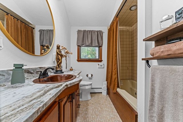 9 Karen Ln, Abington, MA 02351