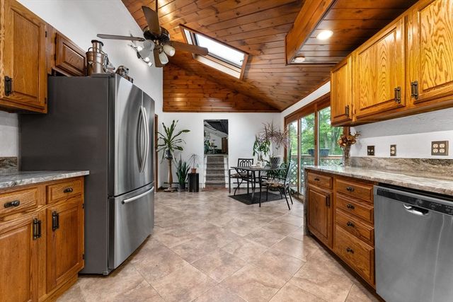 9 Karen Ln, Abington, MA 02351