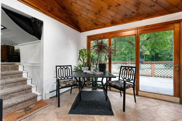 9 Karen Ln, Abington, MA 02351