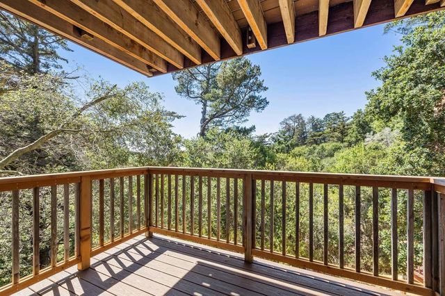 5899 5899 Westover Dr, Oakland, CA 94611