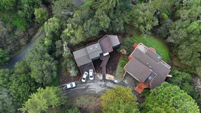 5899 5899 Westover Dr, Oakland, CA 94611