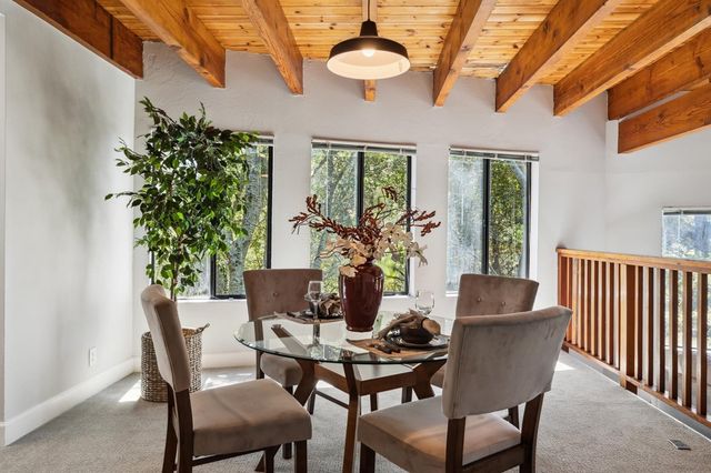 5899 5899 Westover Dr, Oakland, CA 94611