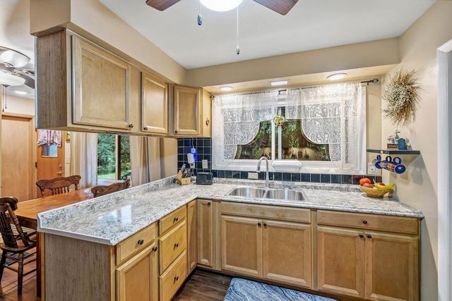 219 Heidel ROAD, Thiensville, WI 53092
