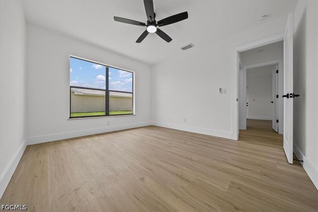 1115 SE 30th TER, Cape Coral, FL 33904