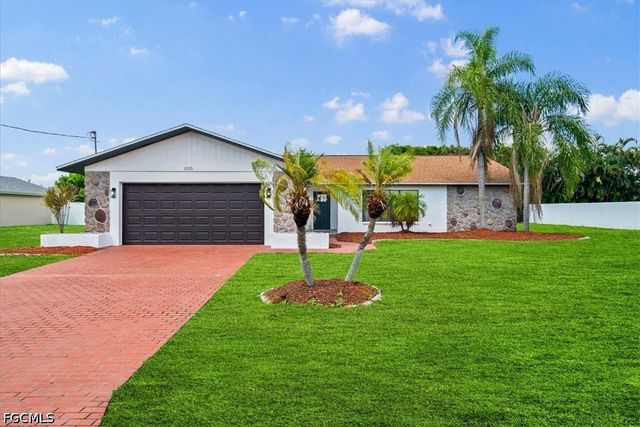 1115 SE 30th TER, Cape Coral, FL 33904