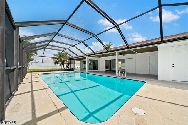 1115 SE 30th TER, Cape Coral, FL 33904