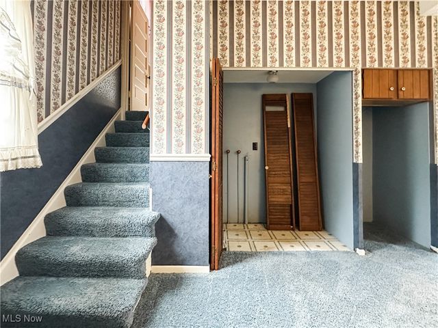 905 W 4th Street, Williamstown, WV 26187