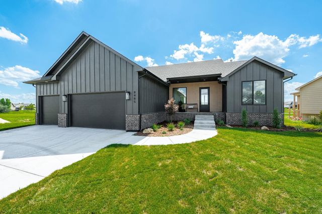 8485 Pebble St., Maize, KS 67101