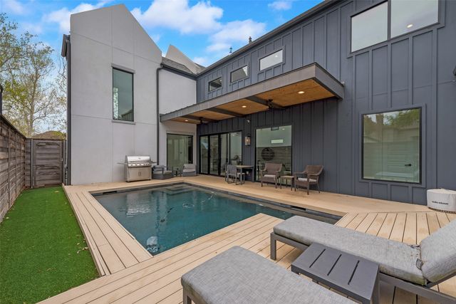 6443 Kenwood Avenue, Dallas, TX 75214