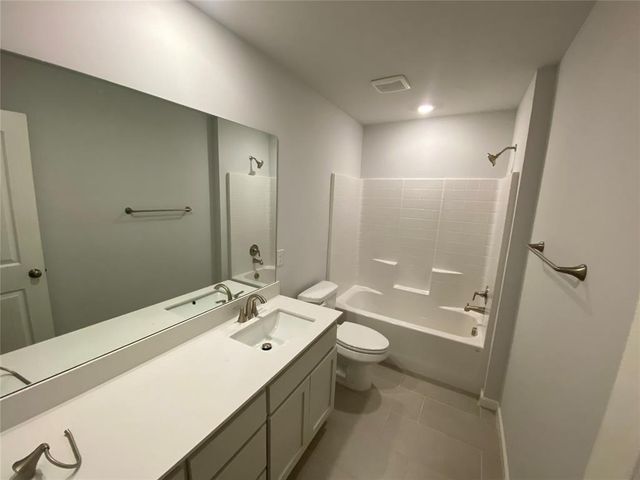 20645 Brush Creek Boulevard, Harrah, OK 73045