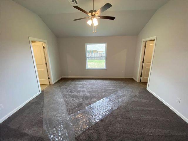 20645 Brush Creek Boulevard, Harrah, OK 73045