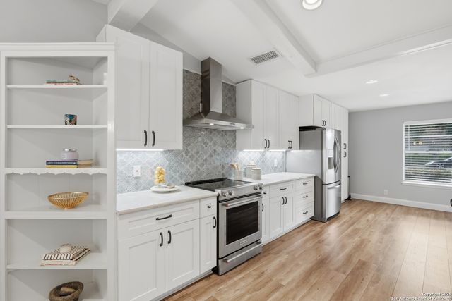 3715 Minthill Dr, San Antonio, TX 78230