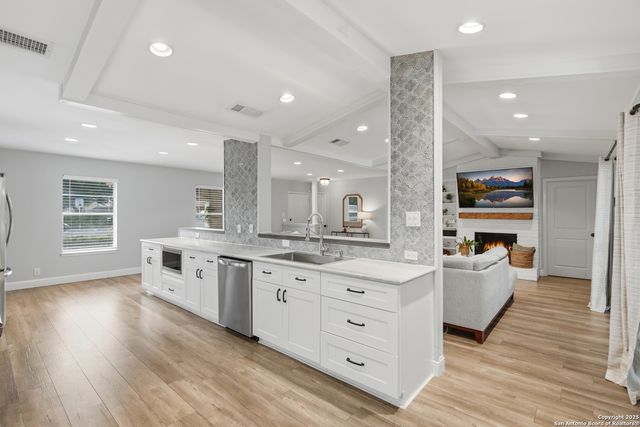 3715 Minthill Dr, San Antonio, TX 78230