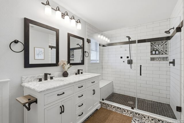 3715 Minthill Dr, San Antonio, TX 78230