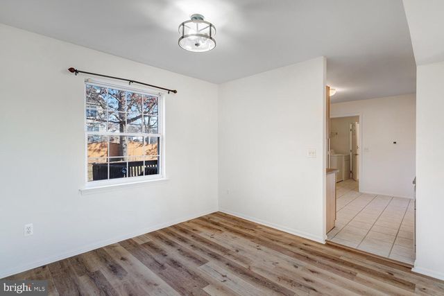 1174 STEAMER AVE, Manahawkin, NJ 08050