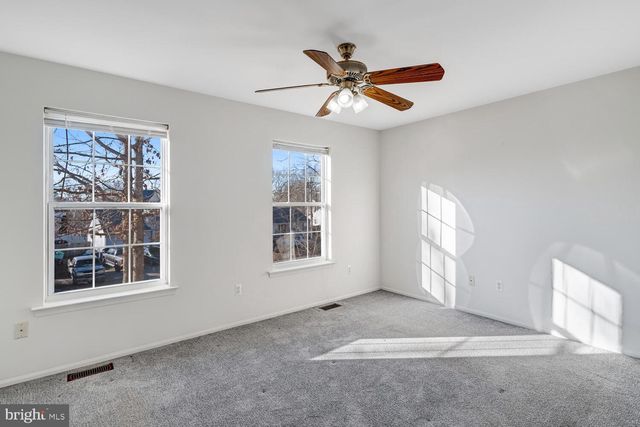 1174 STEAMER AVE, Manahawkin, NJ 08050