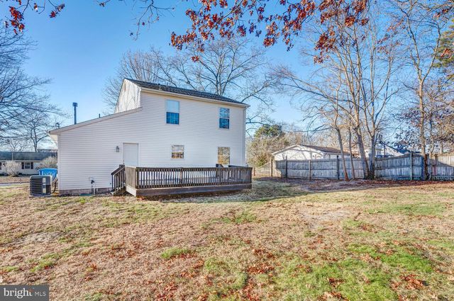 1174 STEAMER AVE, Manahawkin, NJ 08050