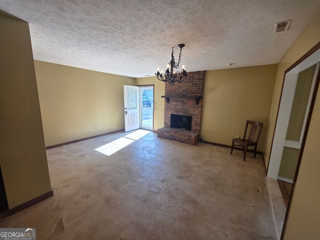 100 Palomino Path, Peachtree City, GA 30269
