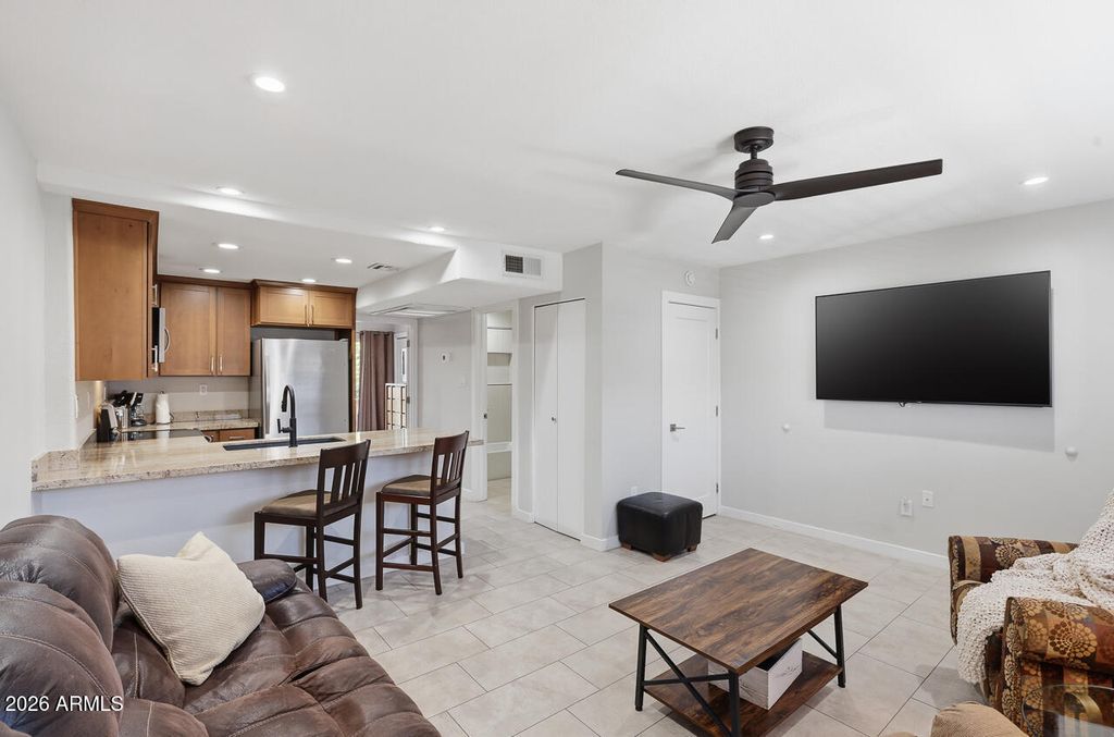 7436 E CHAPARRAL Road B128, Scottsdale, AZ 85250