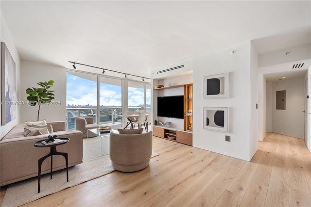 6365 Collins Avenue 3904, Miami Beach, FL 33141