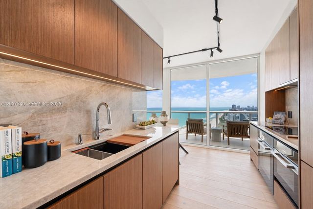 6365 Collins Avenue 3904, Miami Beach, FL 33141