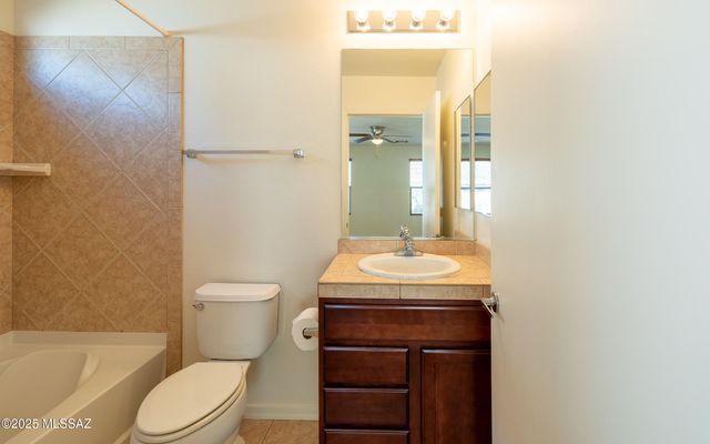 5283 E Desert Straw Lane, Tucson, AZ 85756