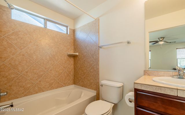 5283 E Desert Straw Lane, Tucson, AZ 85756