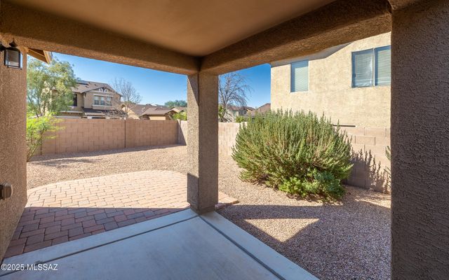 5283 E Desert Straw Lane, Tucson, AZ 85756
