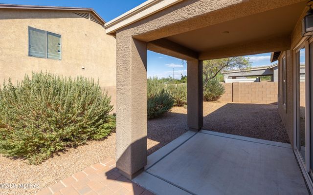 5283 E Desert Straw Lane, Tucson, AZ 85756