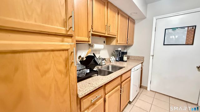 16 Maple Street 3, Vernon, CT 06066