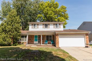 11139 Madeline Drive, Warren, MI 48093