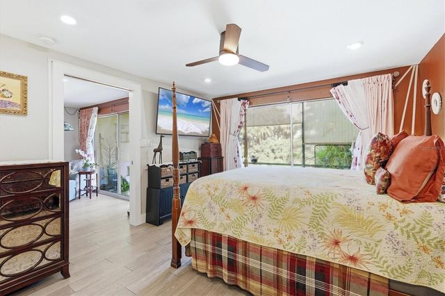 1650 PINE TREE LANE 103, Sarasota, FL 34236