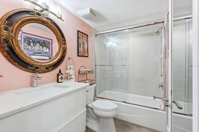 1650 PINE TREE LANE 103, Sarasota, FL 34236
