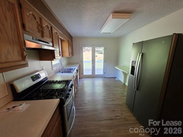 804 Carolyn Drive SE, Concord, NC 28025